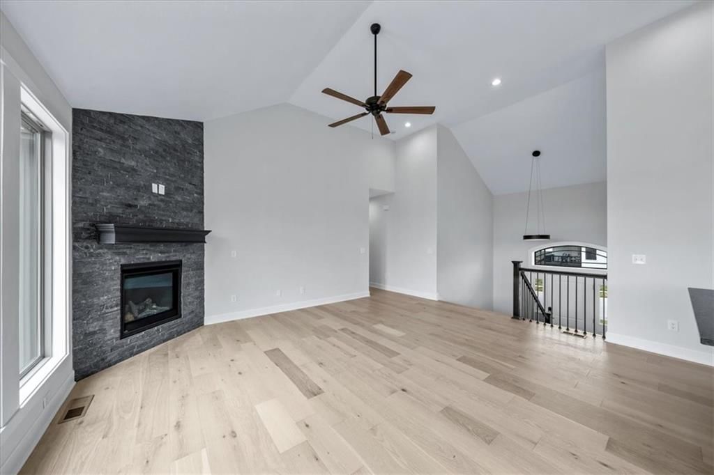 205 NE Hoot Owl Street — photo 7
