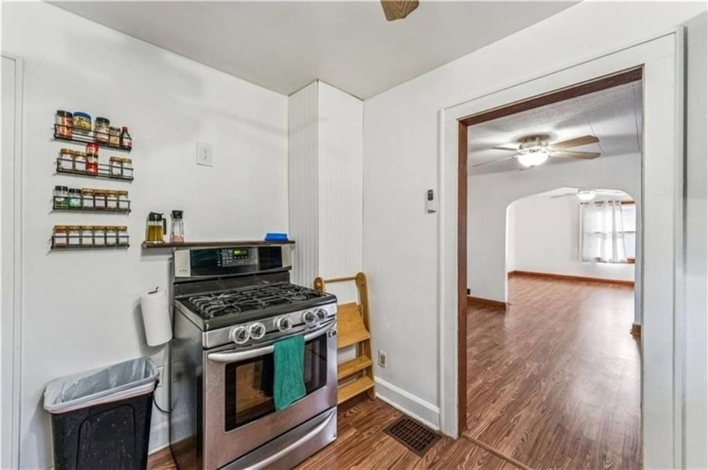 31 N 72nd Street — photo 13