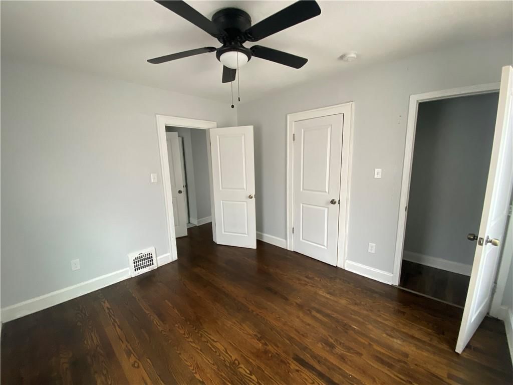 2527 Nebraska Avenue — photo 12