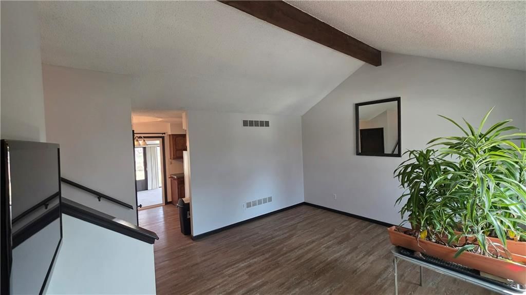 807 Conistor Lane — photo 3