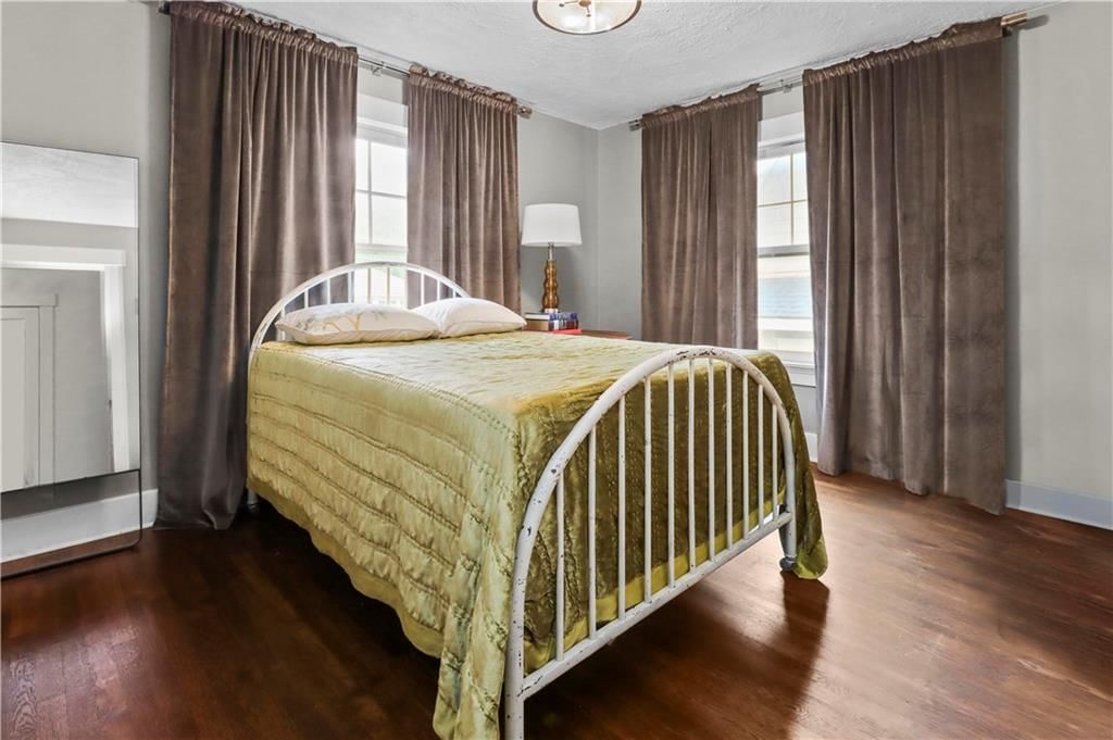 408 W 61st Street — photo 35