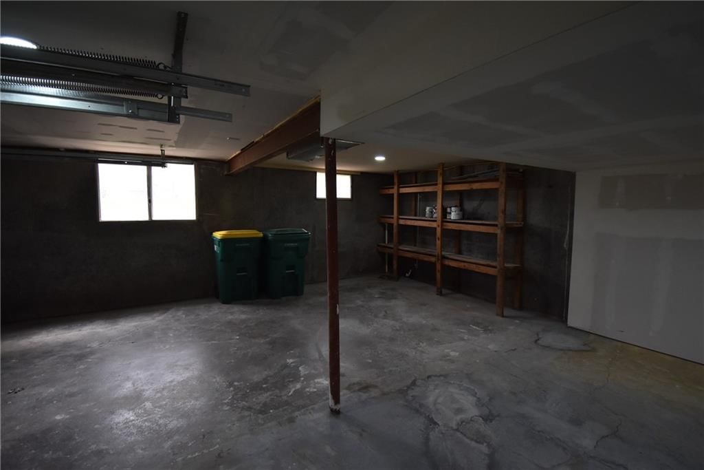 113 Overhill Drive — photo 38