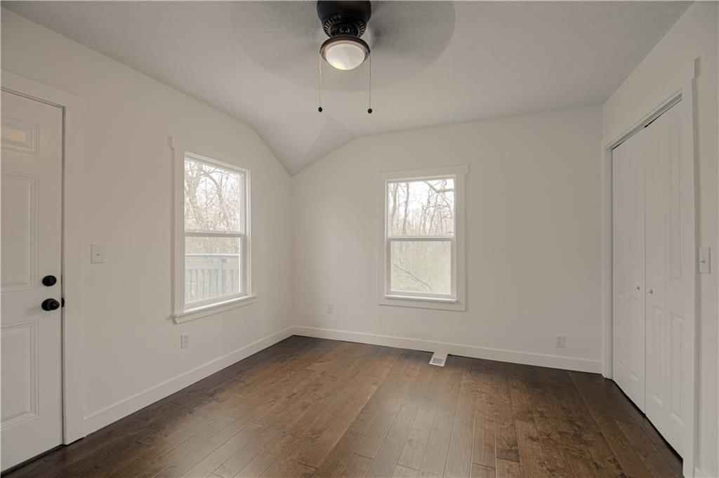 6000 NE 52nd Street — photo 9