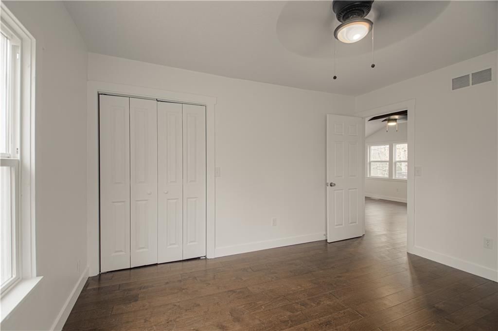 6000 NE 52nd Street — photo 10