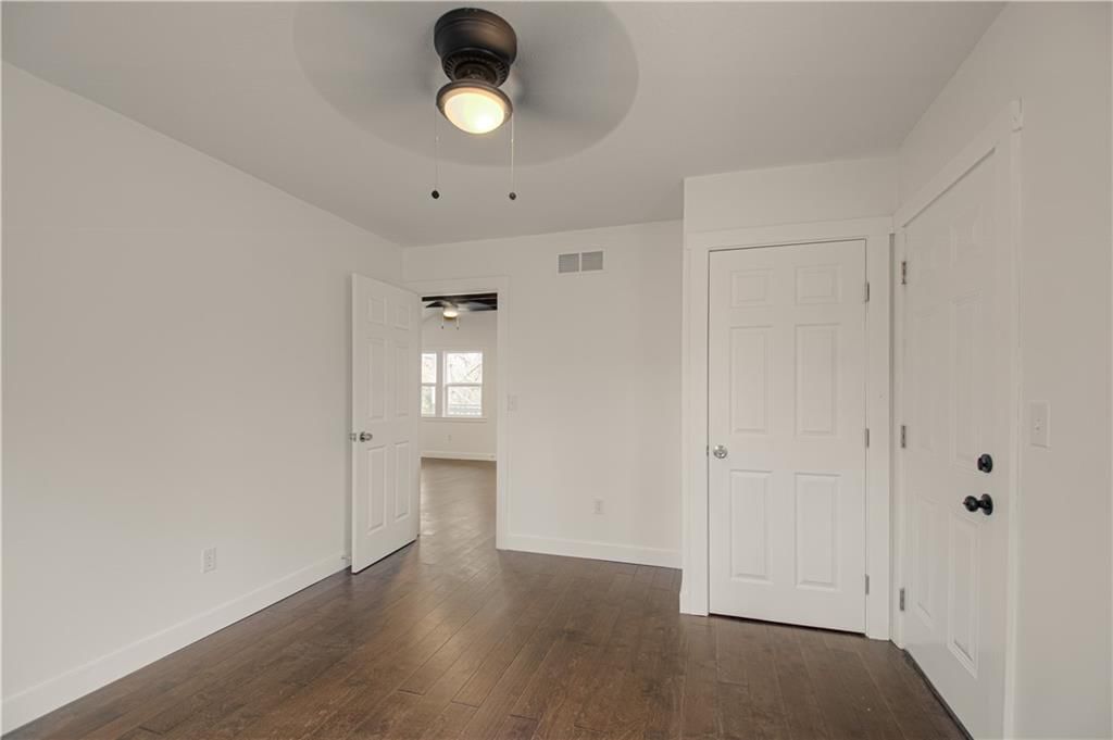 6000 NE 52nd Street — photo 11
