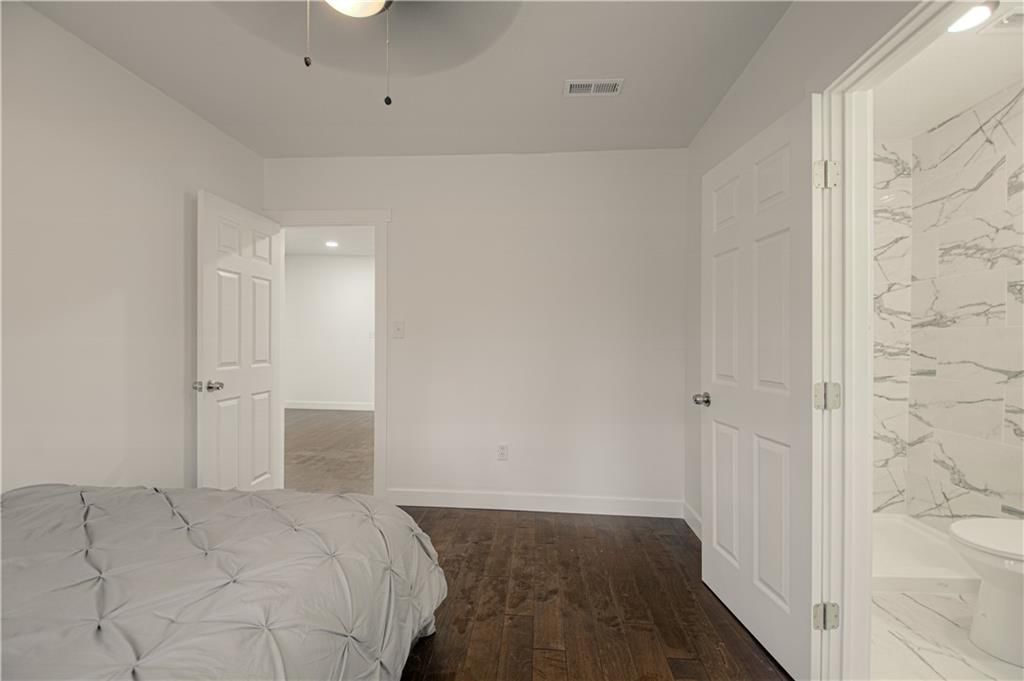 6000 NE 52nd Street — photo 22