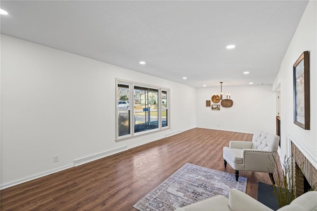 4515 Norwood Avenue — photo 11