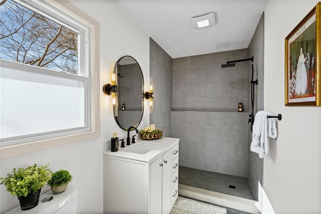 4515 Norwood Avenue — photo 16