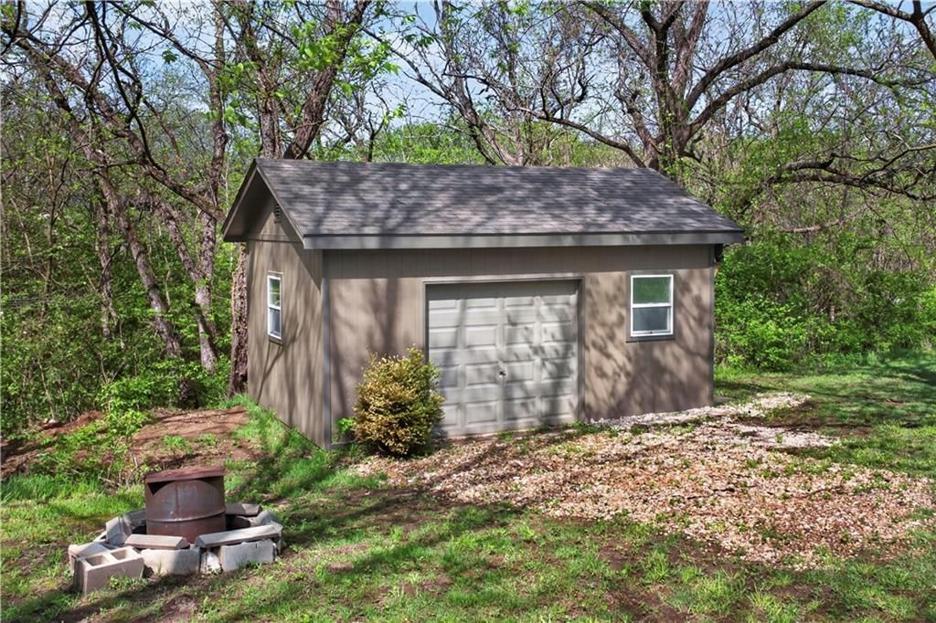 30305 W 84th Terrace — photo 65