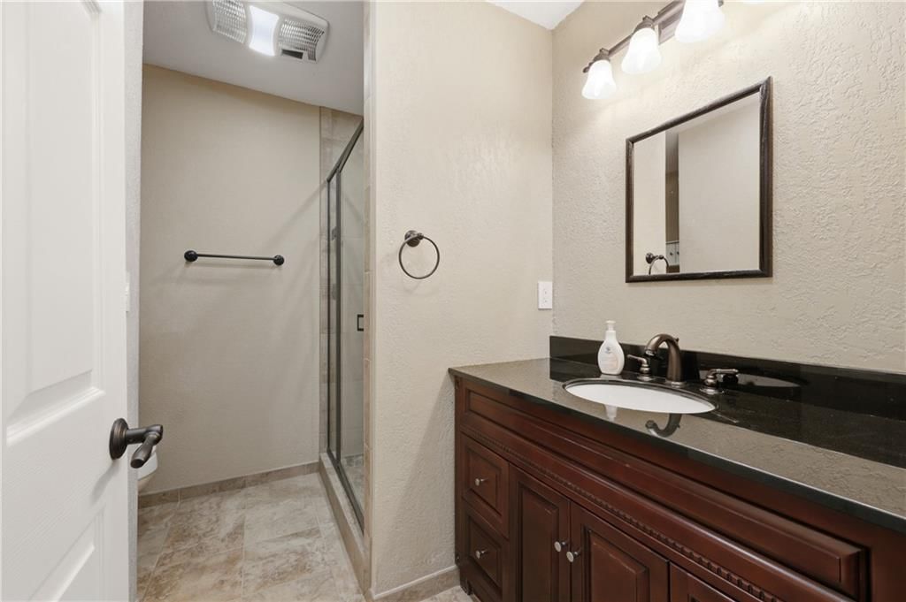 3521 NE Stanton Street — photo 9