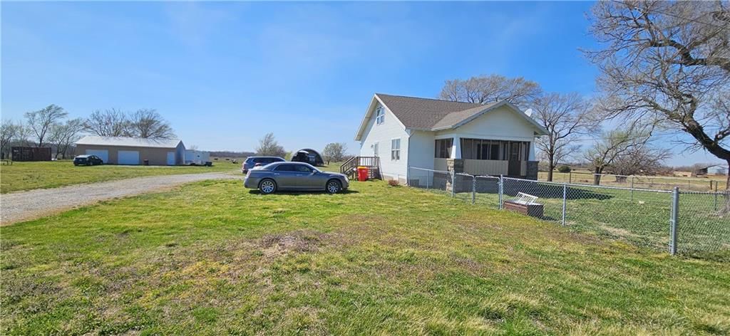 103 S Delange Road — photo 35
