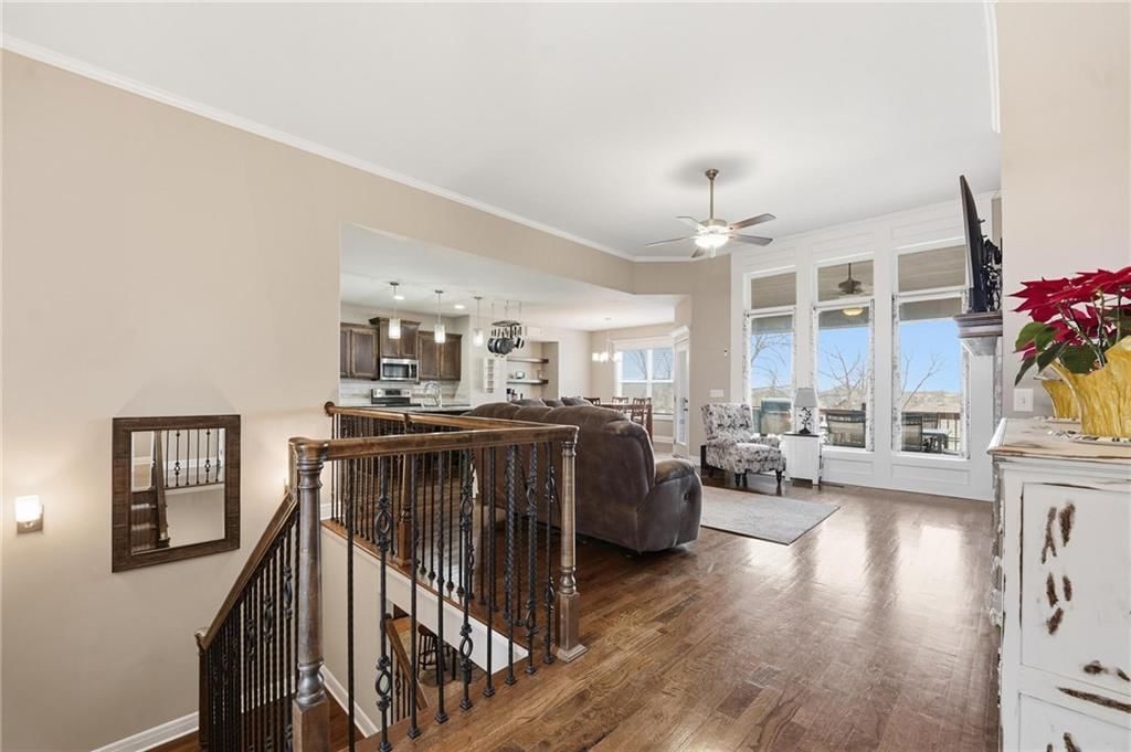 909 SE Forest Ridge Court — photo 5