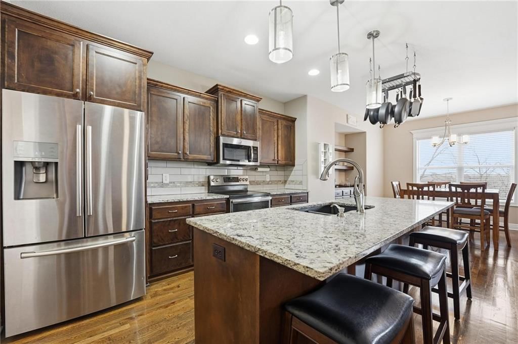 909 SE Forest Ridge Court — photo 10