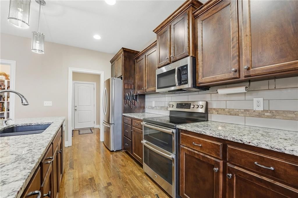 909 SE Forest Ridge Court — photo 13