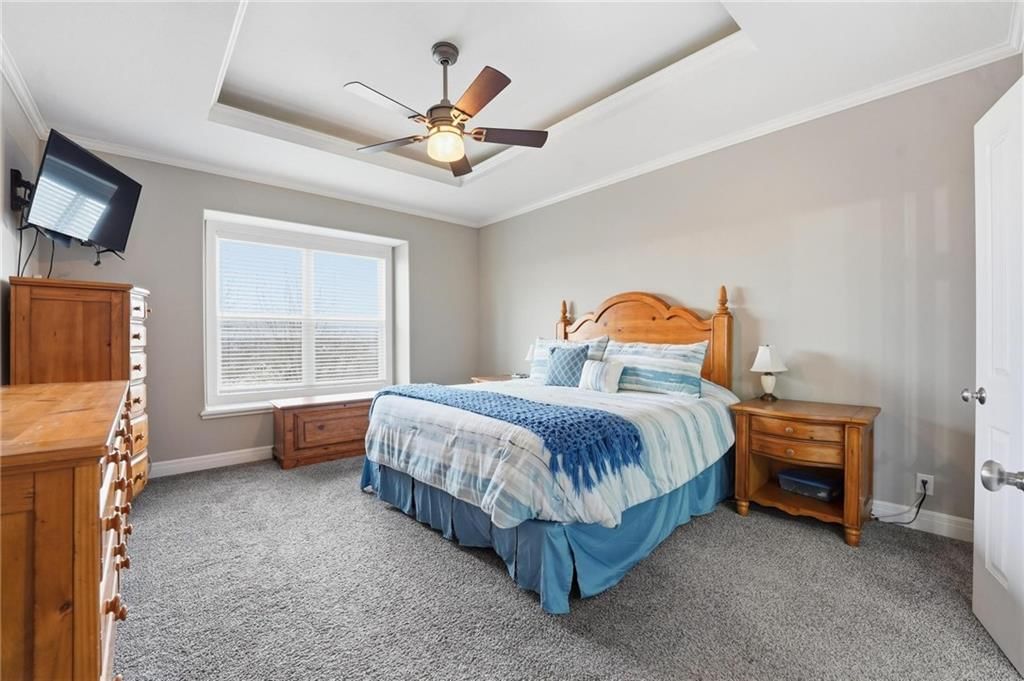909 SE Forest Ridge Court — photo 17