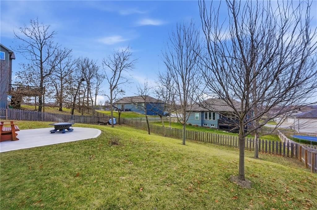 909 SE Forest Ridge Court — photo 46