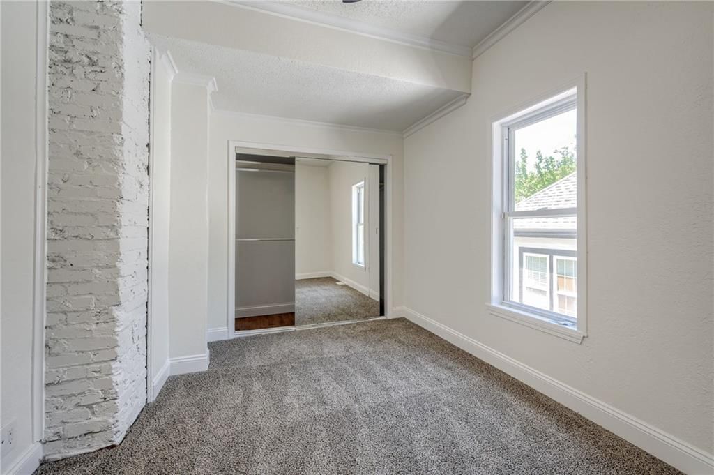 217 N VALLEY Street — photo 14