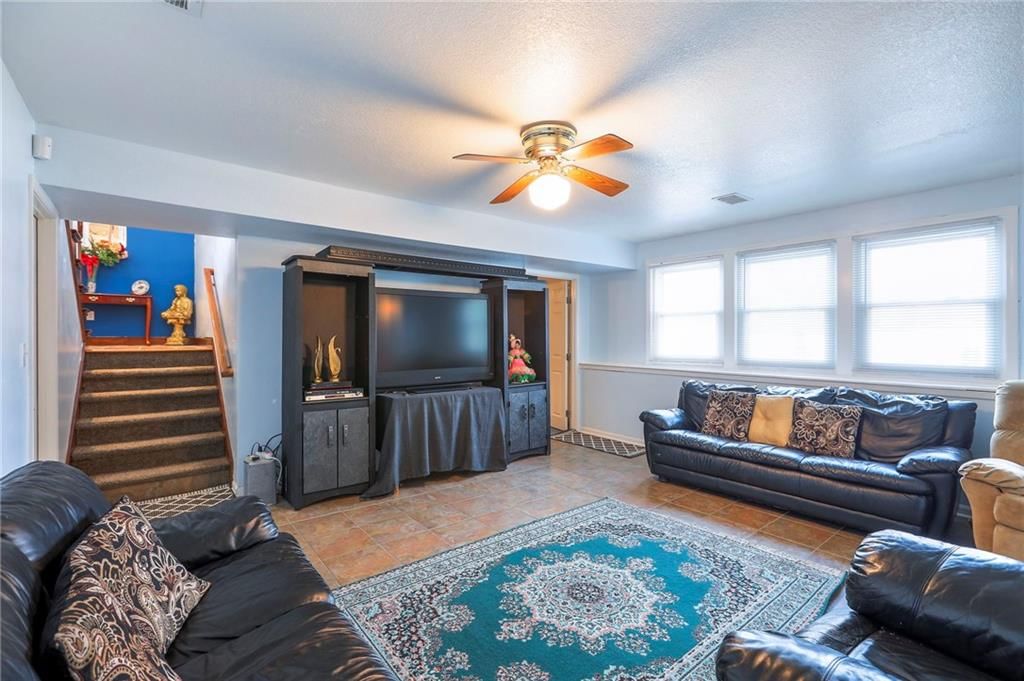 604 Oak Drive — photo 18