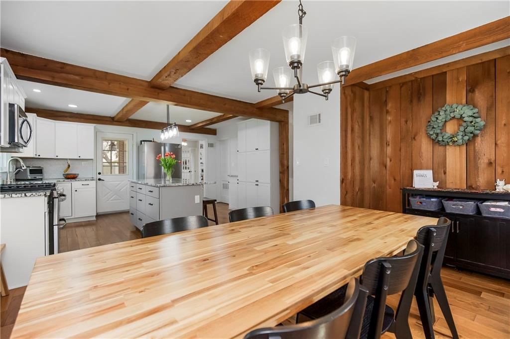 1804 W Liberty Drive — photo 17