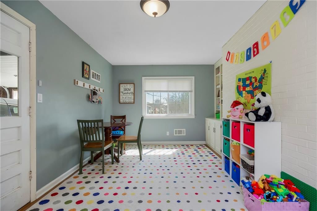 1804 W Liberty Drive — photo 20