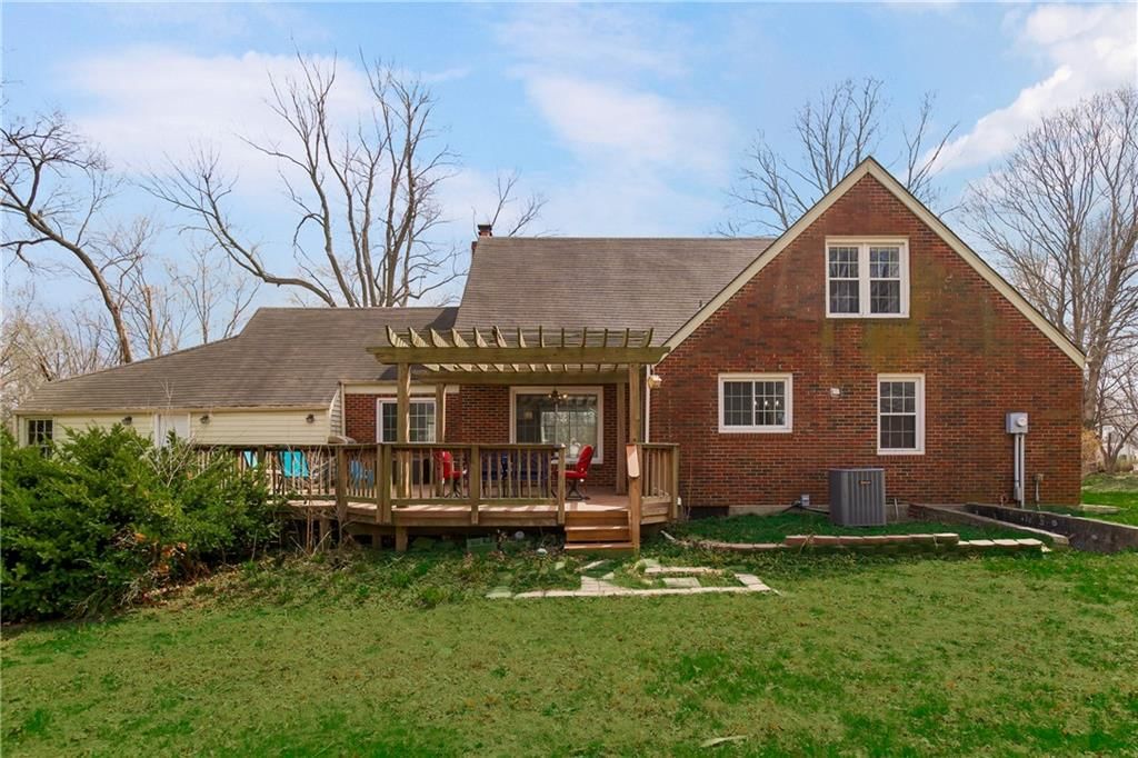 1804 W Liberty Drive — photo 35