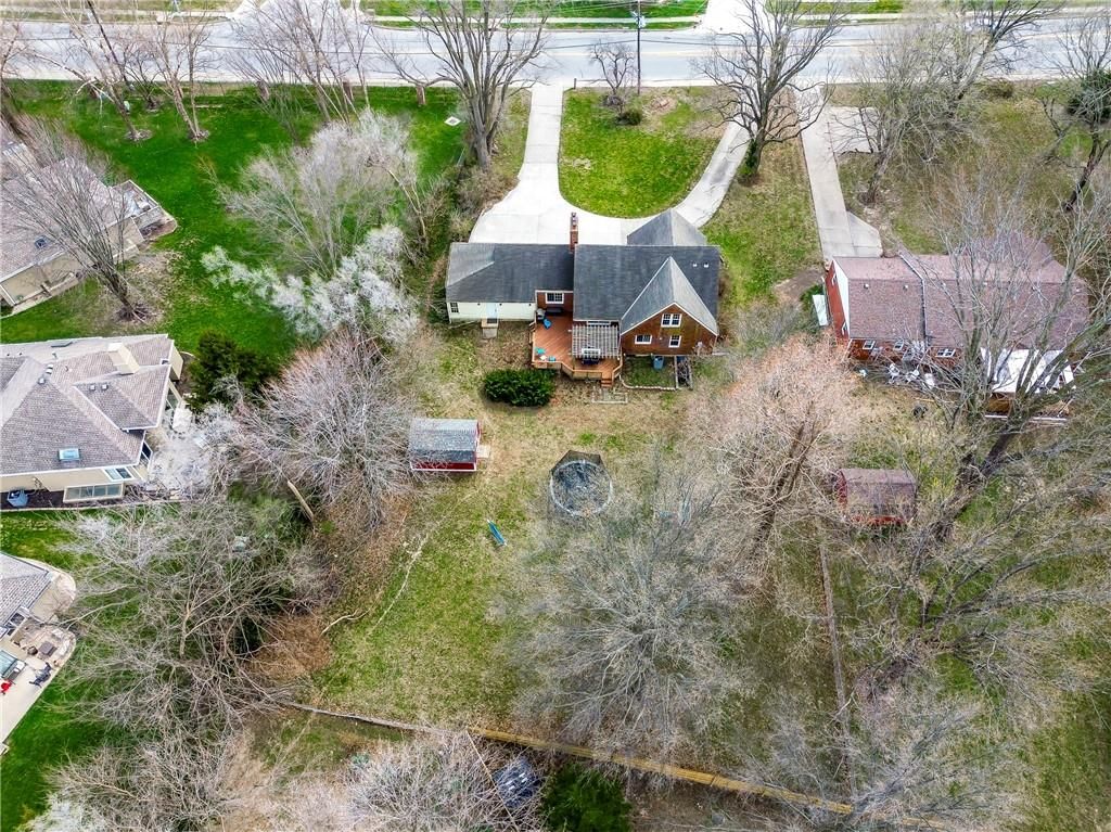 1804 W Liberty Drive — photo 41