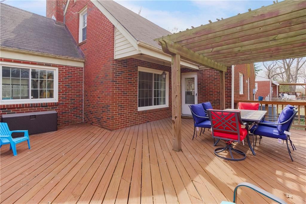 1804 W Liberty Drive — photo 48