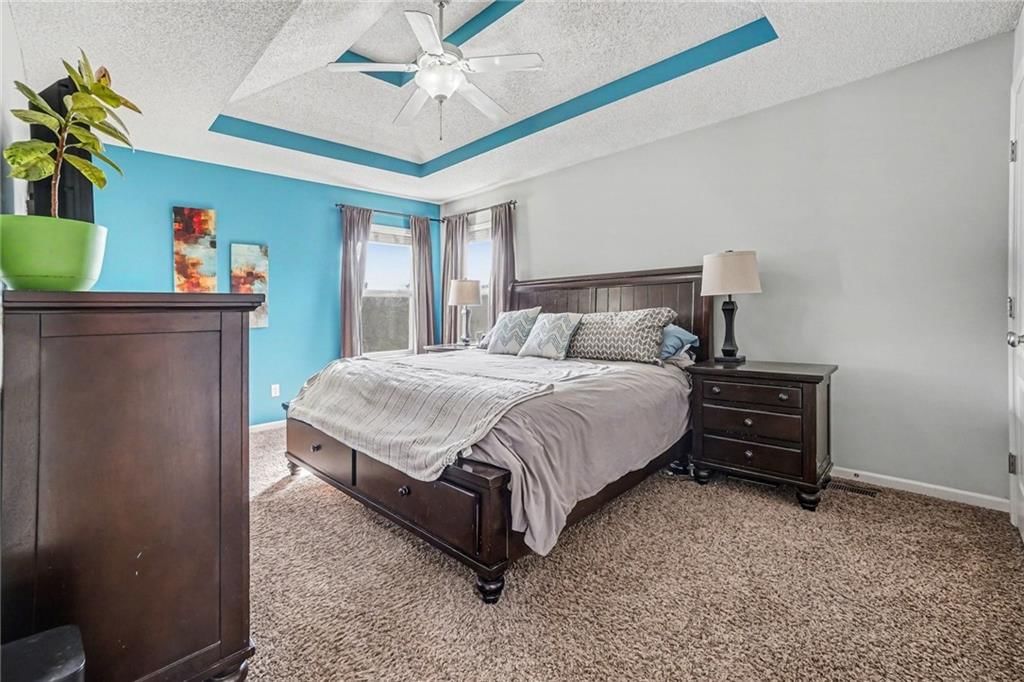 8528 N AVA Avenue — photo 12