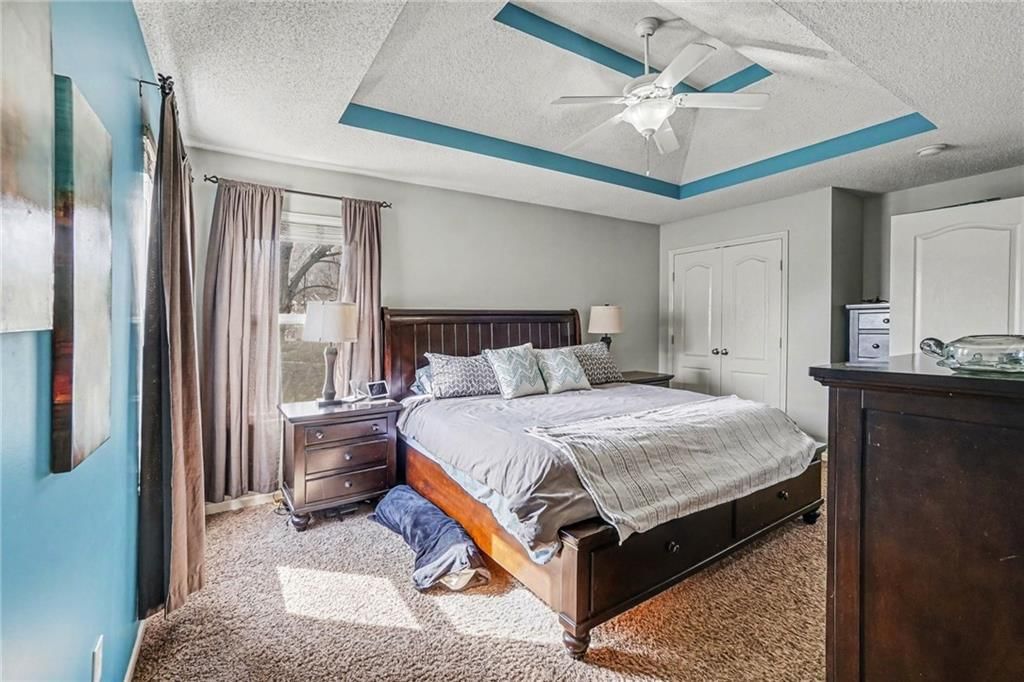 8528 N AVA Avenue — photo 15