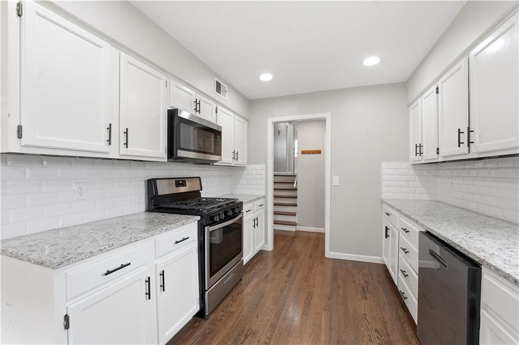 1202 SW Walnut Street — photo 11