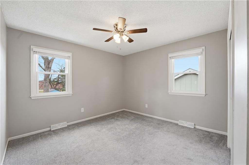 1202 SW Walnut Street — photo 26