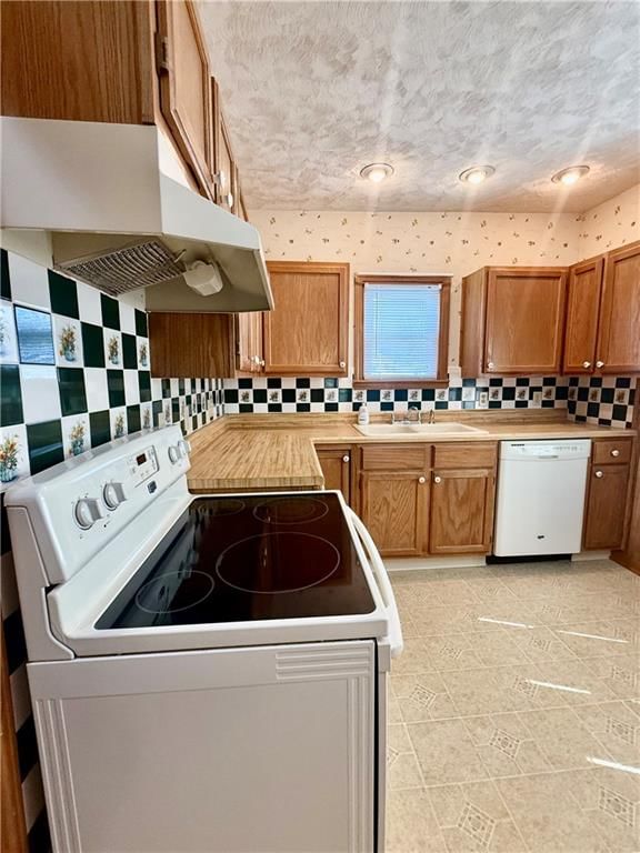 2319 S Hawthorne Avenue — photo 9