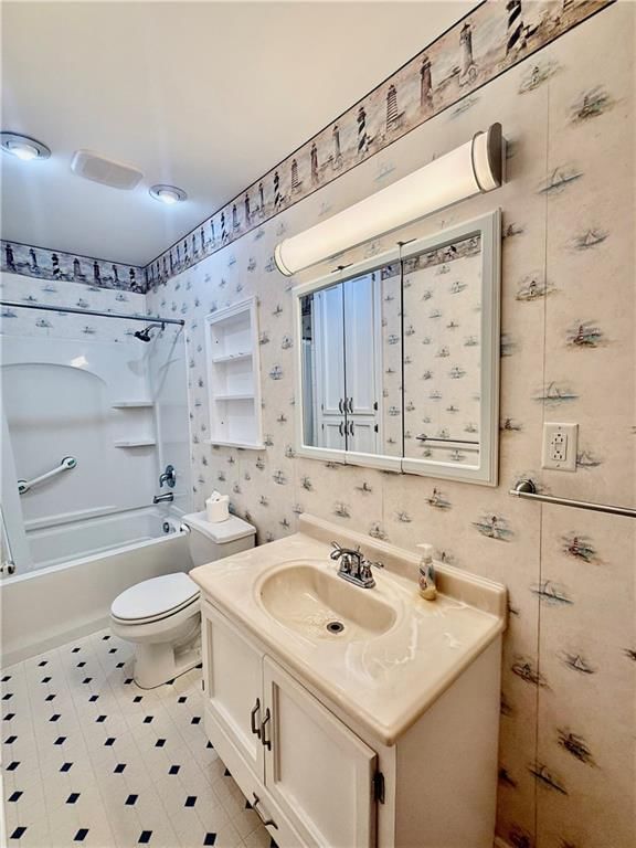 2319 S Hawthorne Avenue — photo 22