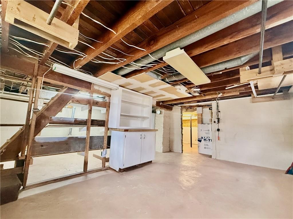 2319 S Hawthorne Avenue — photo 26