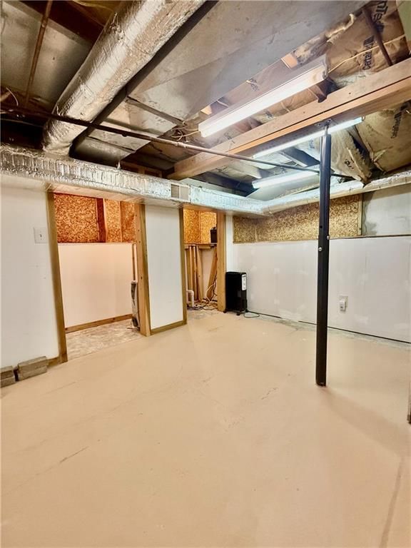 2319 S Hawthorne Avenue — photo 29