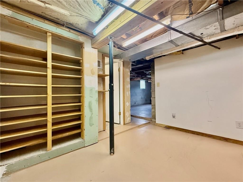 2319 S Hawthorne Avenue — photo 34