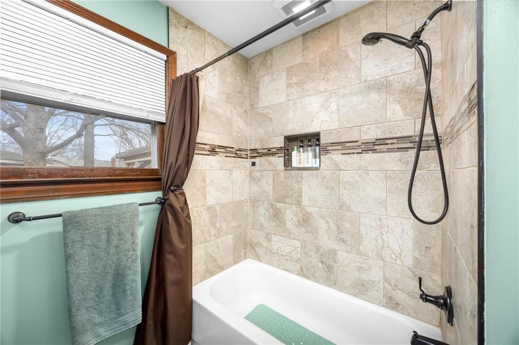 402 W McKinley N/A — photo 18