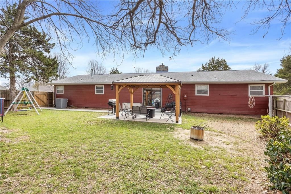402 W McKinley N/A — photo 25