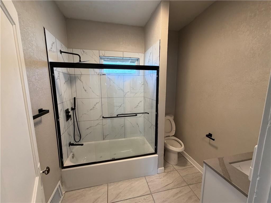 208 N Camden Street — photo 11