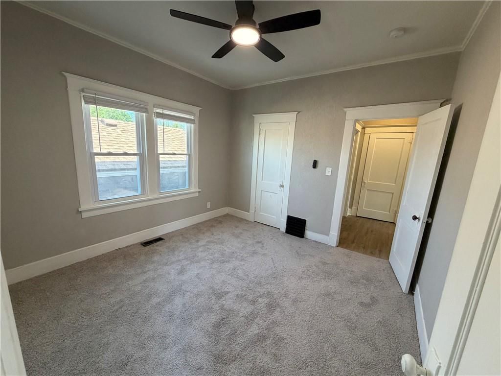 208 N Camden Street — photo 12