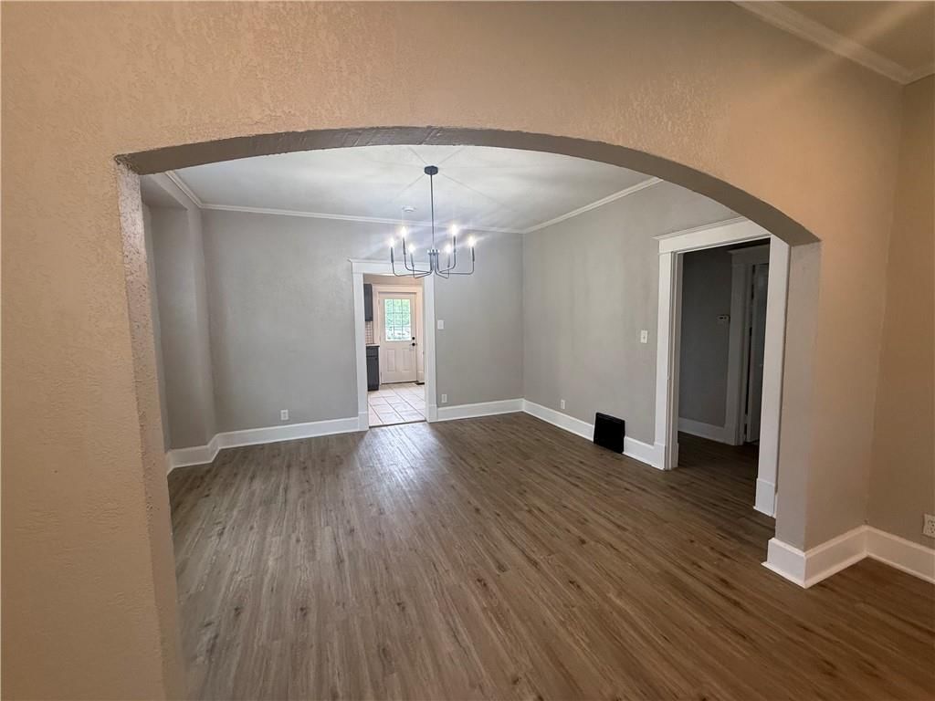 208 N Camden Street — photo 14