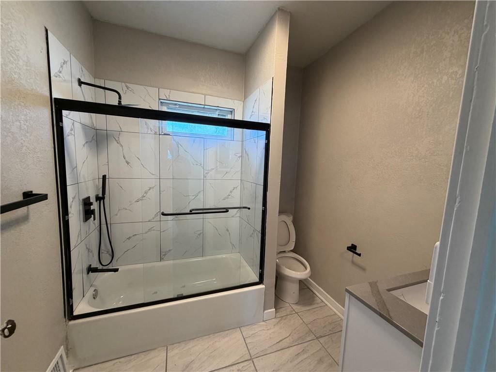 208 N Camden Street — photo 17