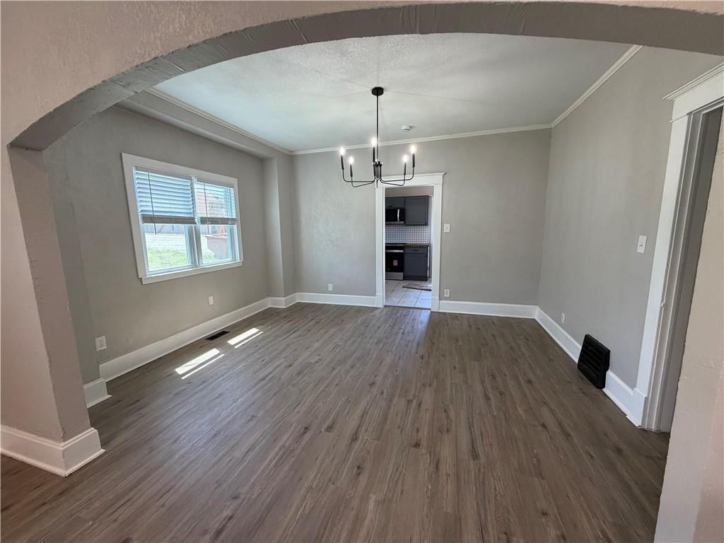 208 N Camden Street — photo 21
