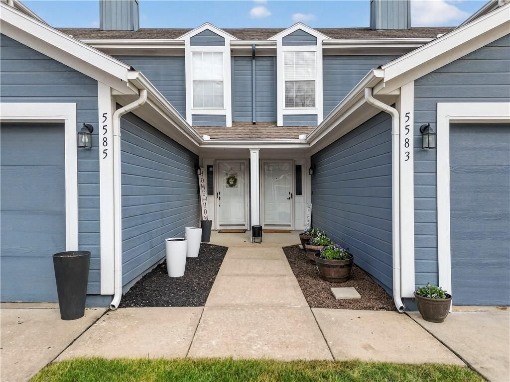 5583 Sunrise Meadow Lane — photo 3