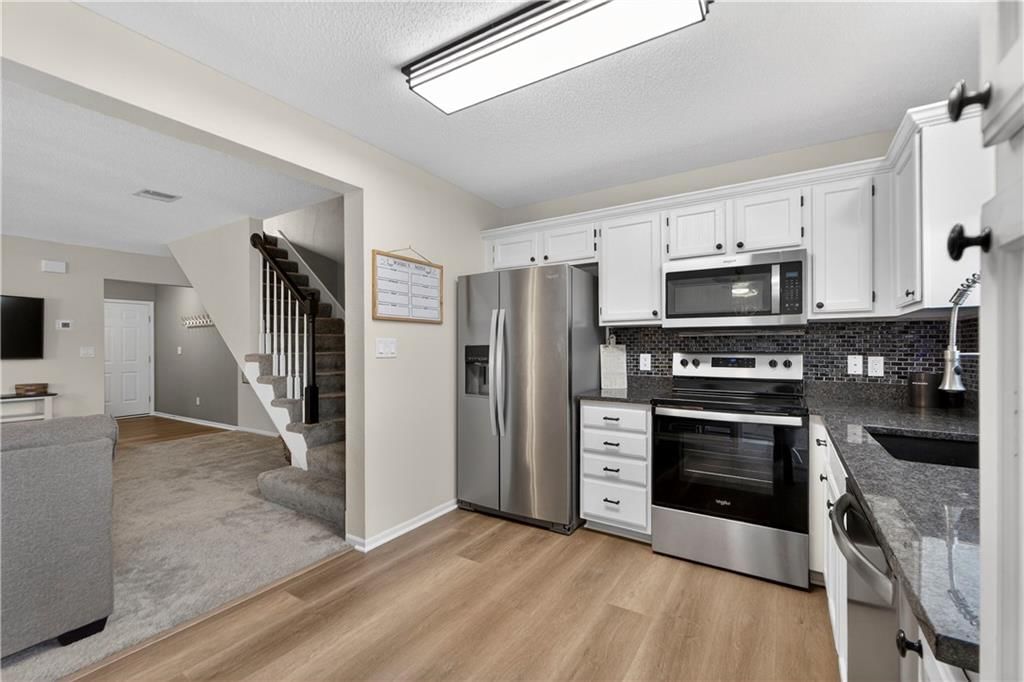 5583 Sunrise Meadow Lane — photo 13