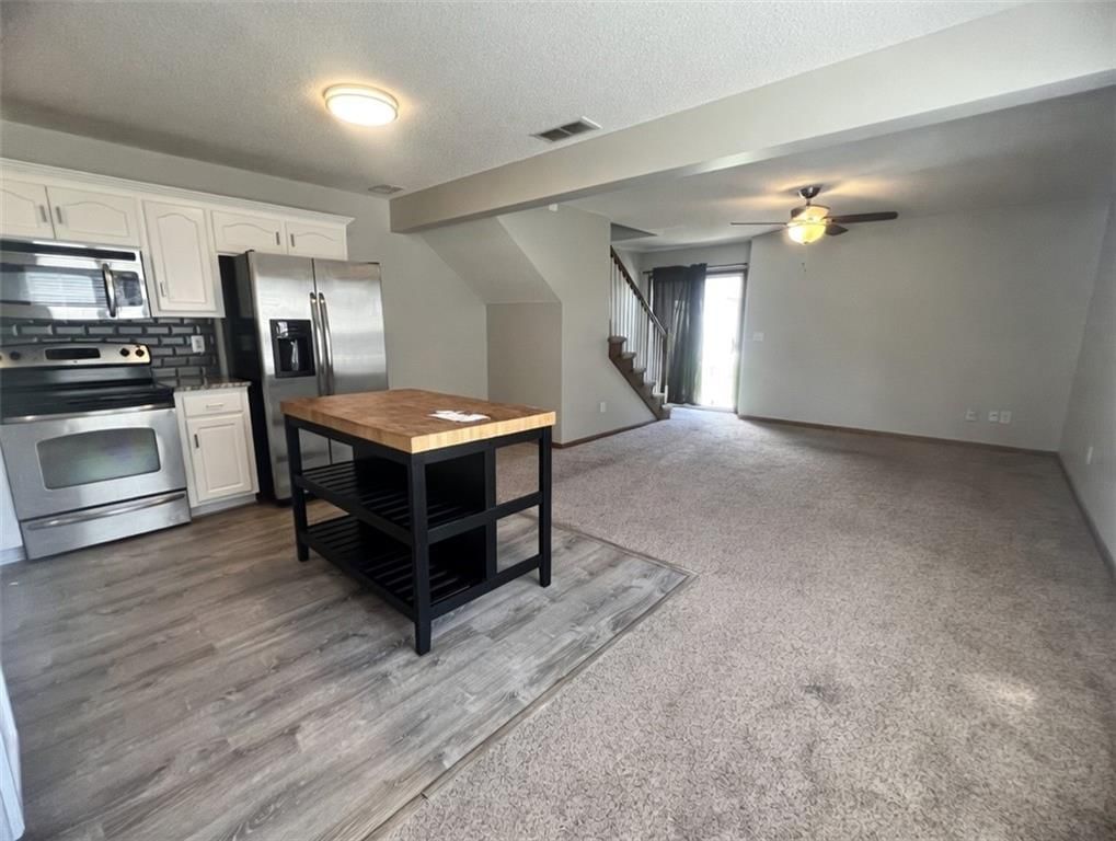 1611 SW Highland Drive — photo 4