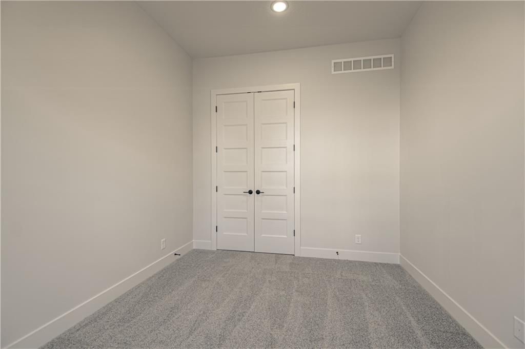 1716 SW Arbor Park Drive — photo 21