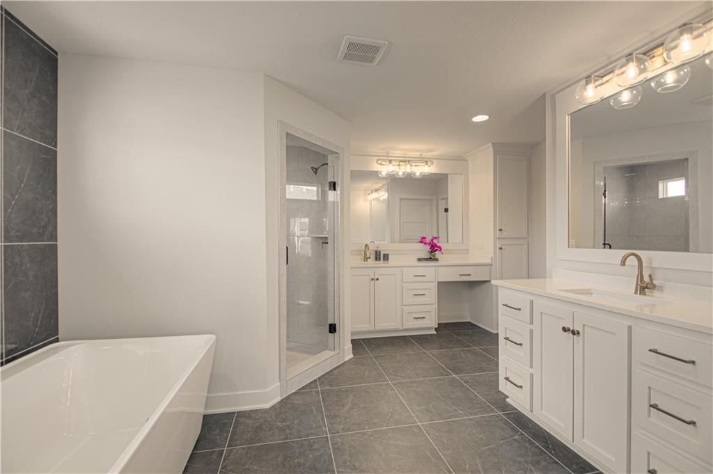 1716 SW Arbor Park Drive — photo 27