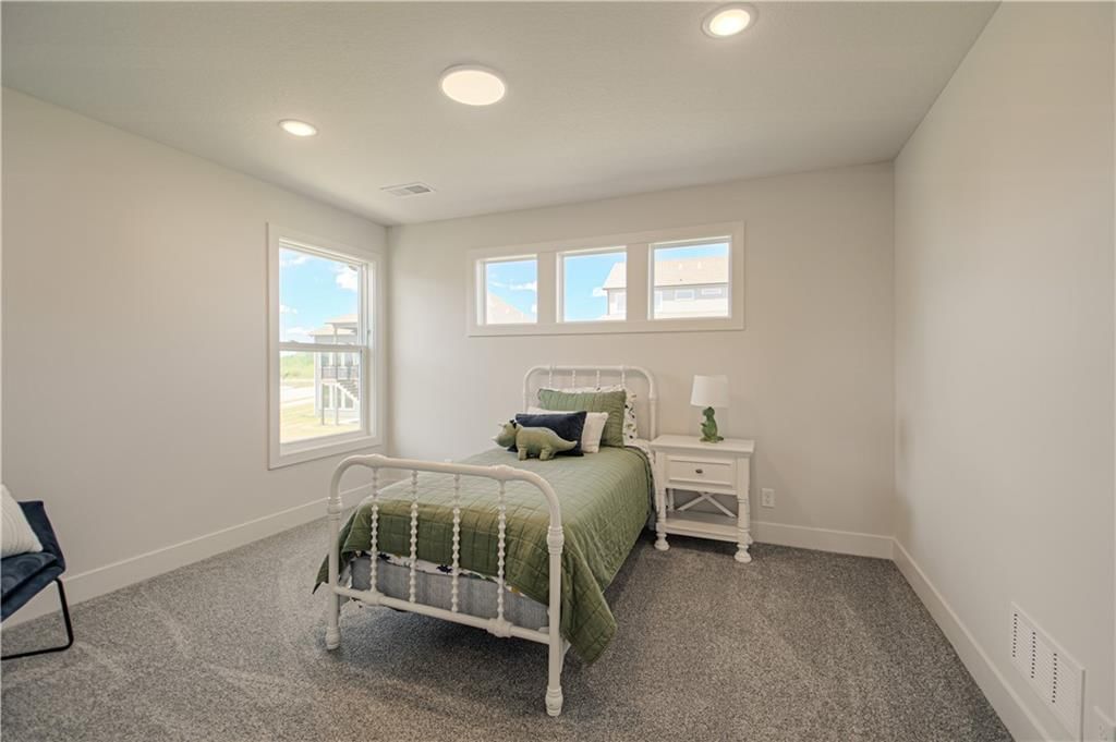 1716 SW Arbor Park Drive — photo 31