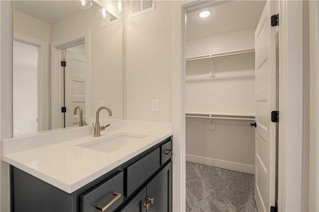1716 SW Arbor Park Drive — photo 41